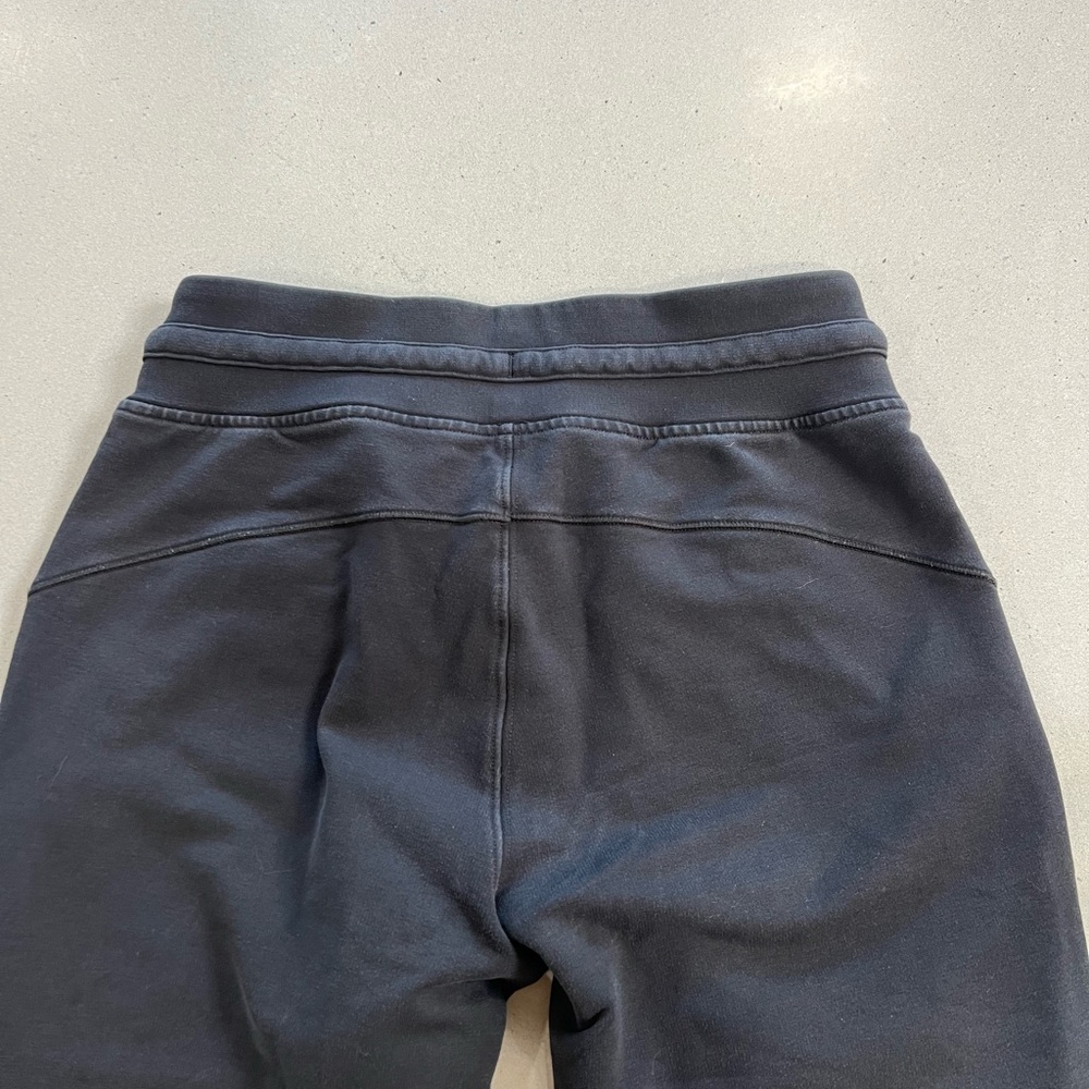 Lululemon Fleece Lined Joggers - Picture 3 of 7